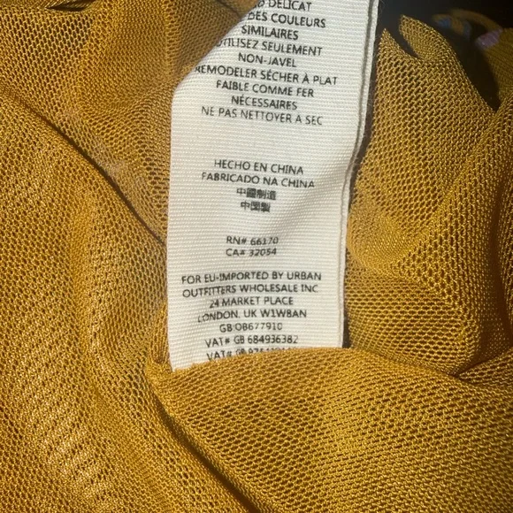 Free People Wildflower Honey Blouse Floral Mustard Boho Size Large - Picture 9 of 13